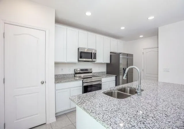 Photo 3 of Single family home for sale at 4462 Sw Gainsboro St, Port Saint Lucie, FL 34953 | MLS# B26040048 | Listing updated on 2026-09-23