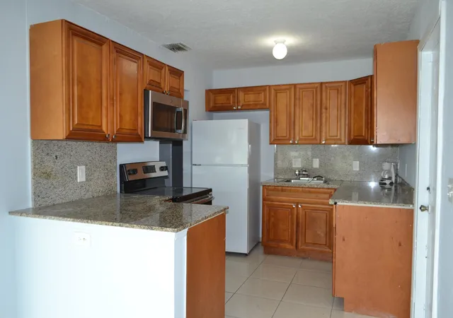 Photo 3 of Single family home for sale at 608 Nw 20th Court, Pompano Beach, FL 33060 | MLS# B26040077 | Listing updated on 2026-09-23