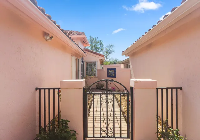 Photo 3 of Single family home for sale at 5122 Corbel Lake Way, Boynton Beach, FL 33437 | MLS# B26040101 | Listing updated on 2026-10-01
