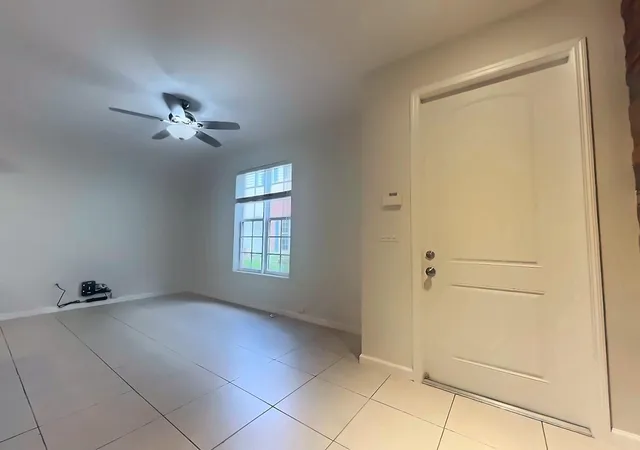 Photo 2 of Townhouse for sale at 726 Sw 1st Way, Pompano Beach, FL 33060 | MLS# B26040116 | Listing updated on 2026-10-05