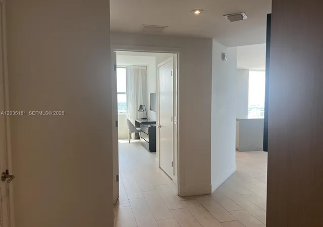 4th image of 4010 S Ocean Dr #R2402, Hollywood, FL 33019 | MLS# A12035161