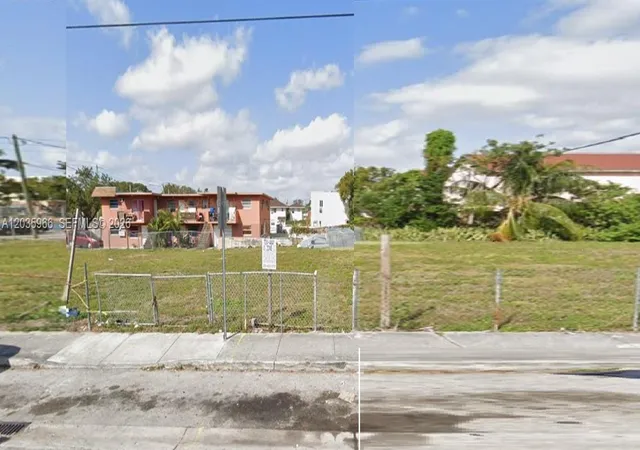Homes for sale in Miami, FL | 226 Sw 7th Ave, Miami, FL 33130 | MLS# A12035966