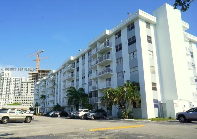1st image of 16465 Ne 22nd Ave #206, North Miami Beach, FL 33160 | MLS# A12033673