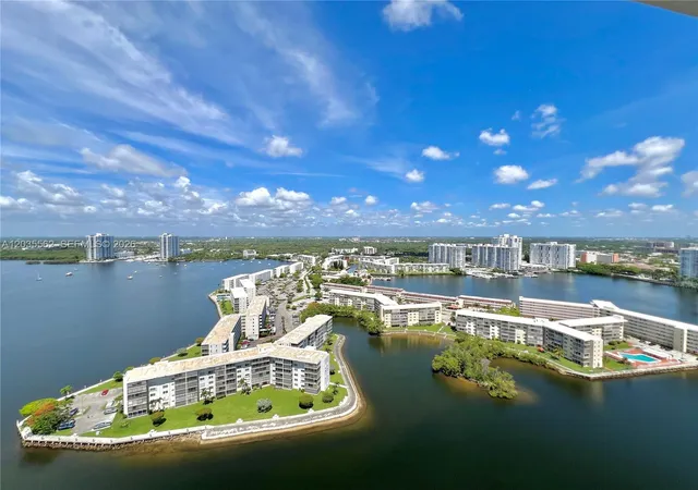 1st image of 1000 W Island Blvd #3010, Aventura, FL 33160 | MLS# A12035562