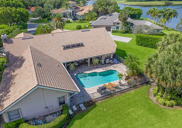 Photo 3 of Single family home for sale at 7511 Brigantine Ln, Parkland, FL 33067 | MLS# B26040158 | Listing updated on 2026-10-02