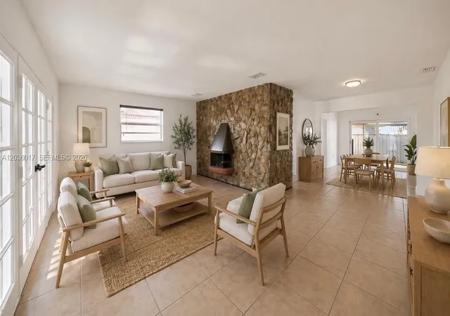 3rd image of 8241 Sw 12Th Ter, Miami, FL 33144 | MLS# A12036017