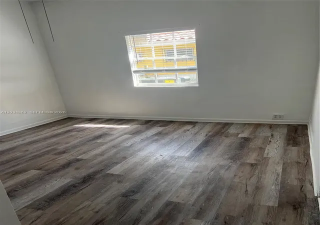 5th image of 842 Sw 12Th Ave, Miami, FL 33130 | MLS# A12034362