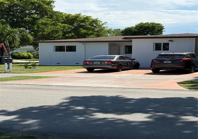 2nd image of 1460 Sw 65th Ave, West Miami, FL 33144 | MLS# A12036097