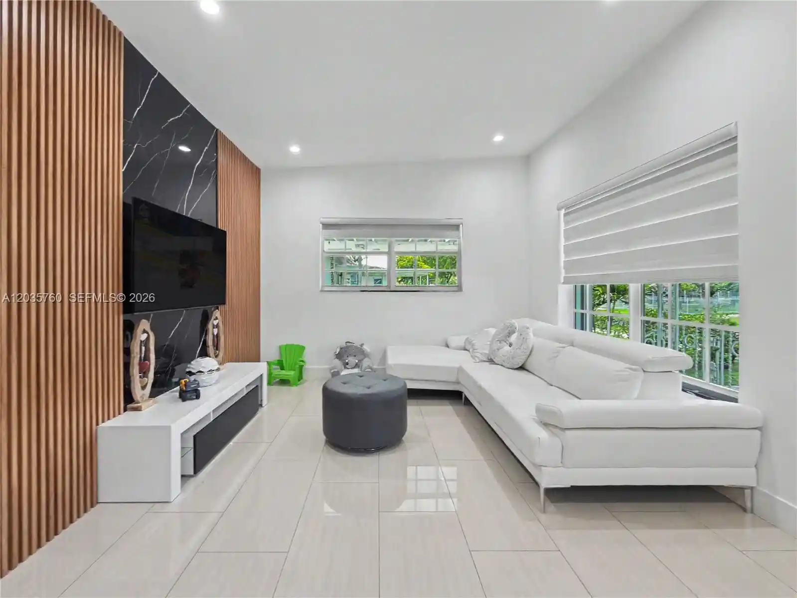 Photo 1 of Single family home for sale at 960 Ne 146th Street, North Miami, FL 33161 | MLS# A12035760 | Listing updated on 2026-10-06
