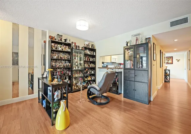 Homes for sale in Delray Beach, FL | 5598 Witney Dr #214, Delray Beach, FL 33484 | MLS# A12035755