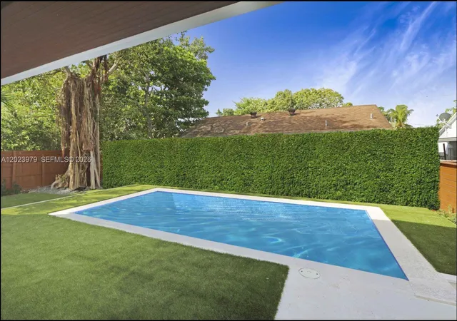 5th image of 330 Sw 19Th Rd, Miami, FL 33129 | MLS# A12023979