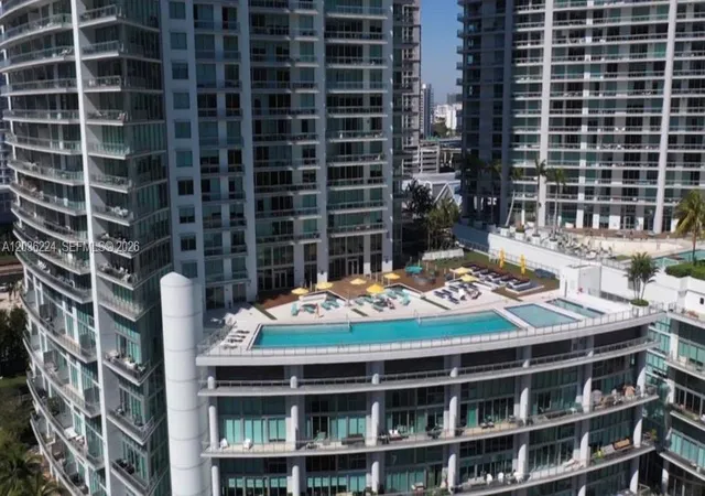 Homes for sale in Miami, FL | 92 Sw 3rd St #3611, Miami, FL 33130 | MLS# A12036224