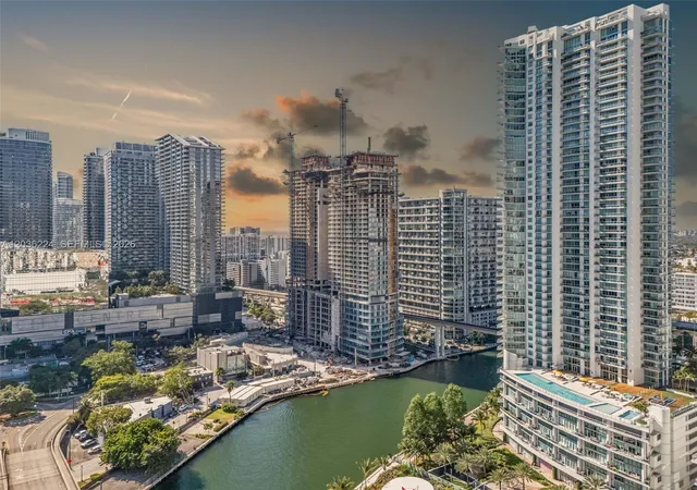 3rd image of 92 Sw 3Rd St #3611, Miami, FL 33130 | MLS# A12036224
