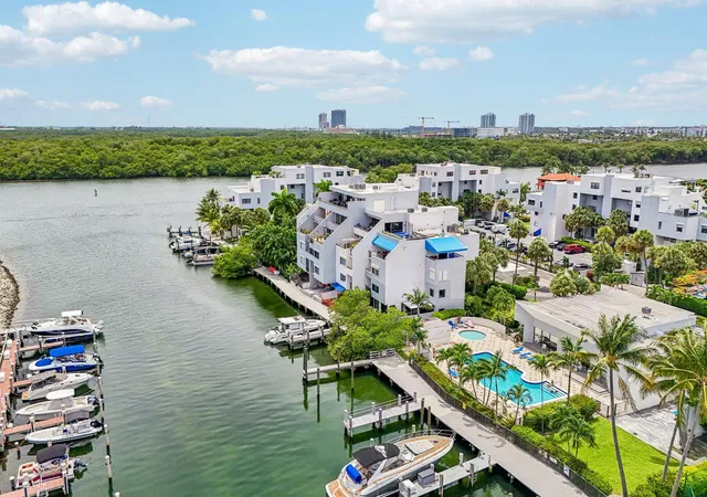 Photo 3 of Condo for sale at 430 Poinciana Dr #1710, Sunny Isles Beach, FL 33160 | MLS# B26040379 | Listing updated on 2026-09-24