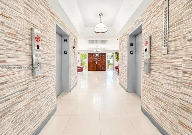 2nd image of 1825 W 44th Pl, Hialeah, FL 33012