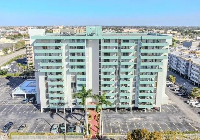 3rd image of 1825 W 44Th Pl #1107, Hialeah, FL 33012 | MLS# A12036246