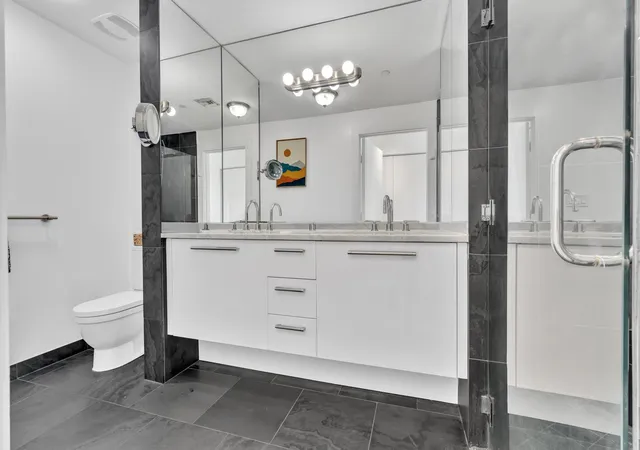 Photo 4 of Condo for sale at 900 Biscayne Blvd #4703, Miami, FL 33132 | MLS# B26040442 | Listing updated on 2026-10-04