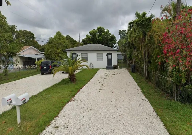 1st image of 5843 Harding St, Hollywood, FL 33021 | MLS# A12036339