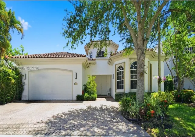 2nd image of 1205 Seagull Ter, Hollywood, FL 33019 | MLS# A12035943