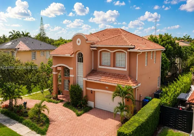 Homes for sale in Miami Lakes, FL | 7856 Nw 167th Ter, Miami Lakes, FL 33016 | MLS# A12035981