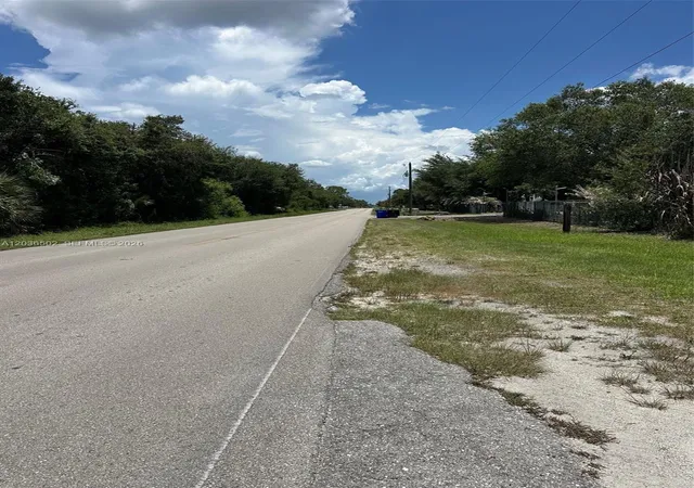 5th image of 135 S Hacienda, Clewiston, FL 33440 | MLS# A12036502