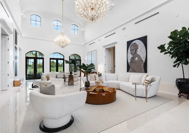 Photo 1 of Mansion for sale at 4013 Country Clb Ln, Fort Lauderdale, FL 33308 | MLS# B26040552 | Listing updated on 2026-10-04