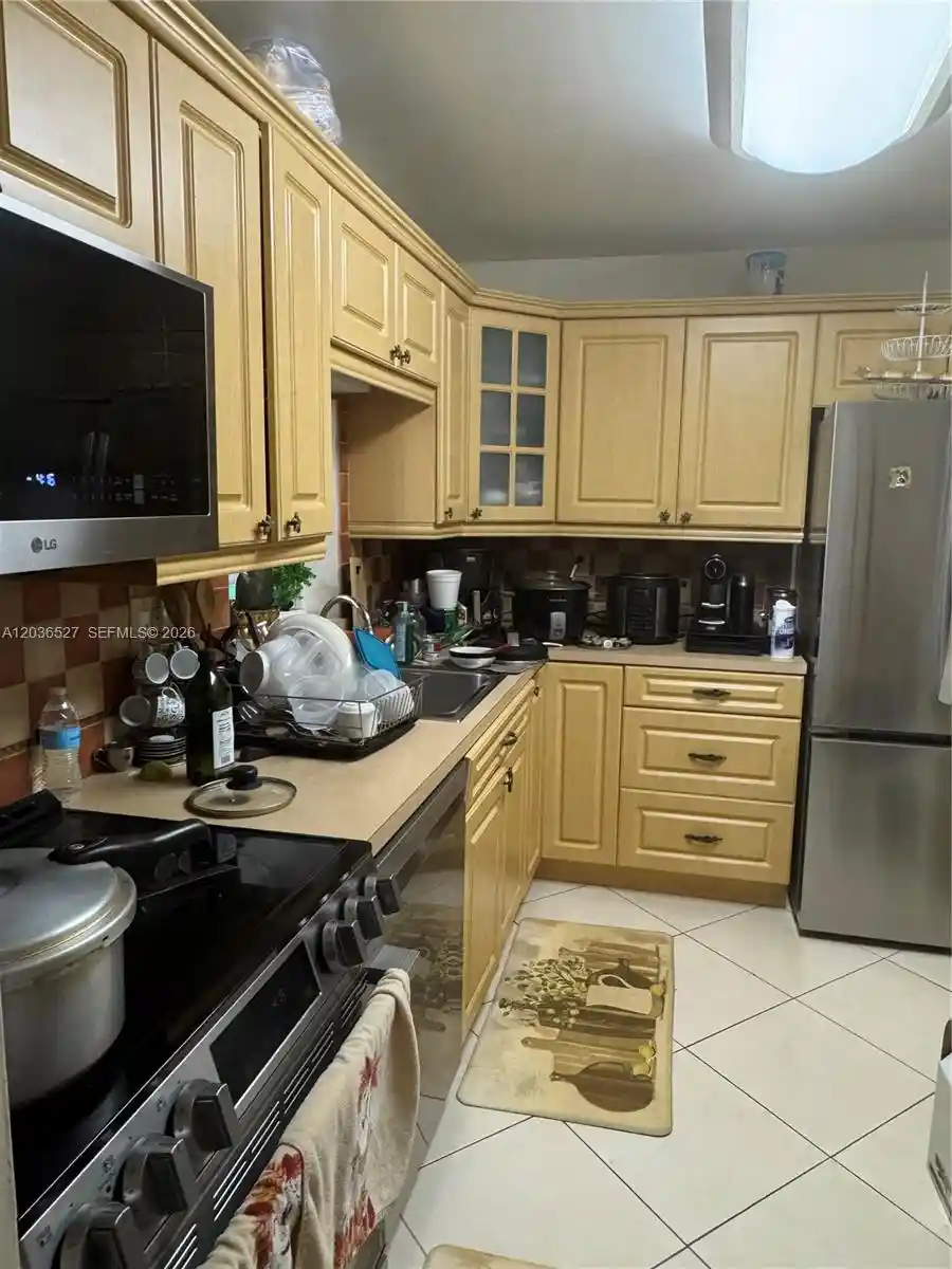 Listing Photo 1 - Condo for sale in 8625 Nw 8Th St located at 8625 Nw 8Th St, Miami, FL 33126 - Unit #310