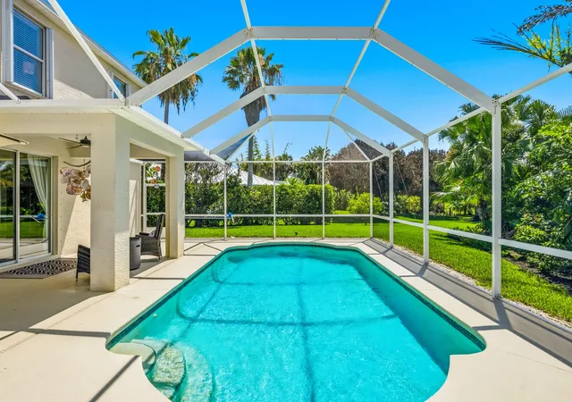 Photo 4 of Single family home for sale at 6455 36th Lane, Vero Beach, FL 32966 | MLS# B26040689 | Listing updated on 2026-10-07