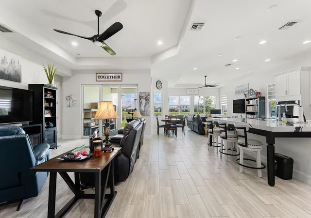 4th image of 13530 Spruce Pine Dr, Loxahatchee, FL 33470 | MLS# B26040690