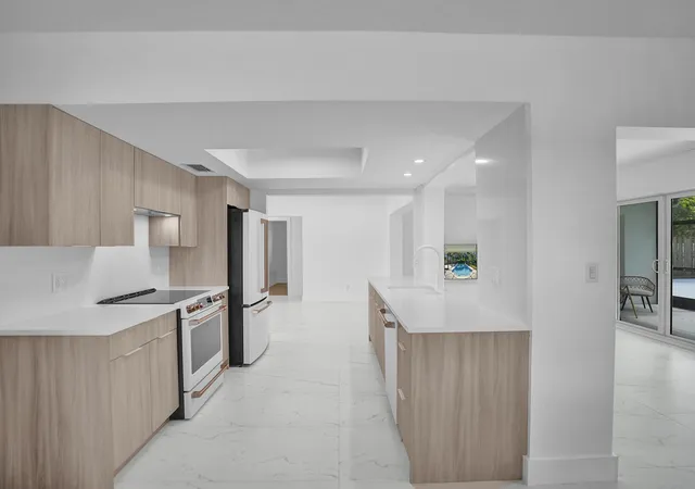 Photo 3 of Single family home for sale at 2030 N 54th Avenue, Hollywood, FL 33021 | MLS# B26040748 | Listing updated on 2026-10-07