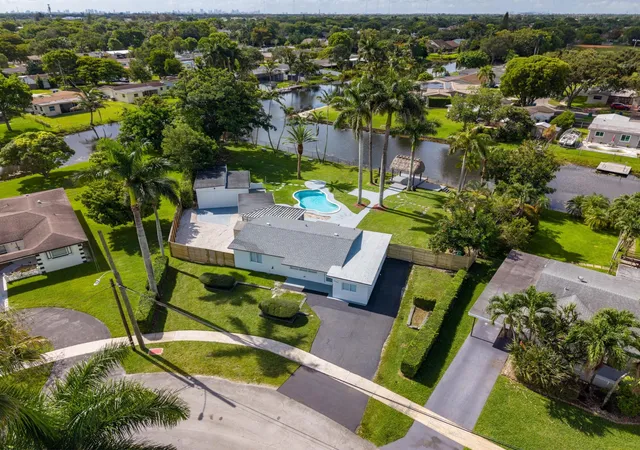 Photo 2 of Single family home for sale at 8946 Sw 52nd Court, Cooper City, FL 33328 | MLS# B26040852 | Listing updated on 2026-09-23