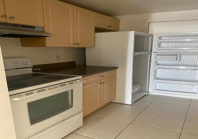 image of (Undisclosed), North Miami, FL 33181 | MLS# A12036867