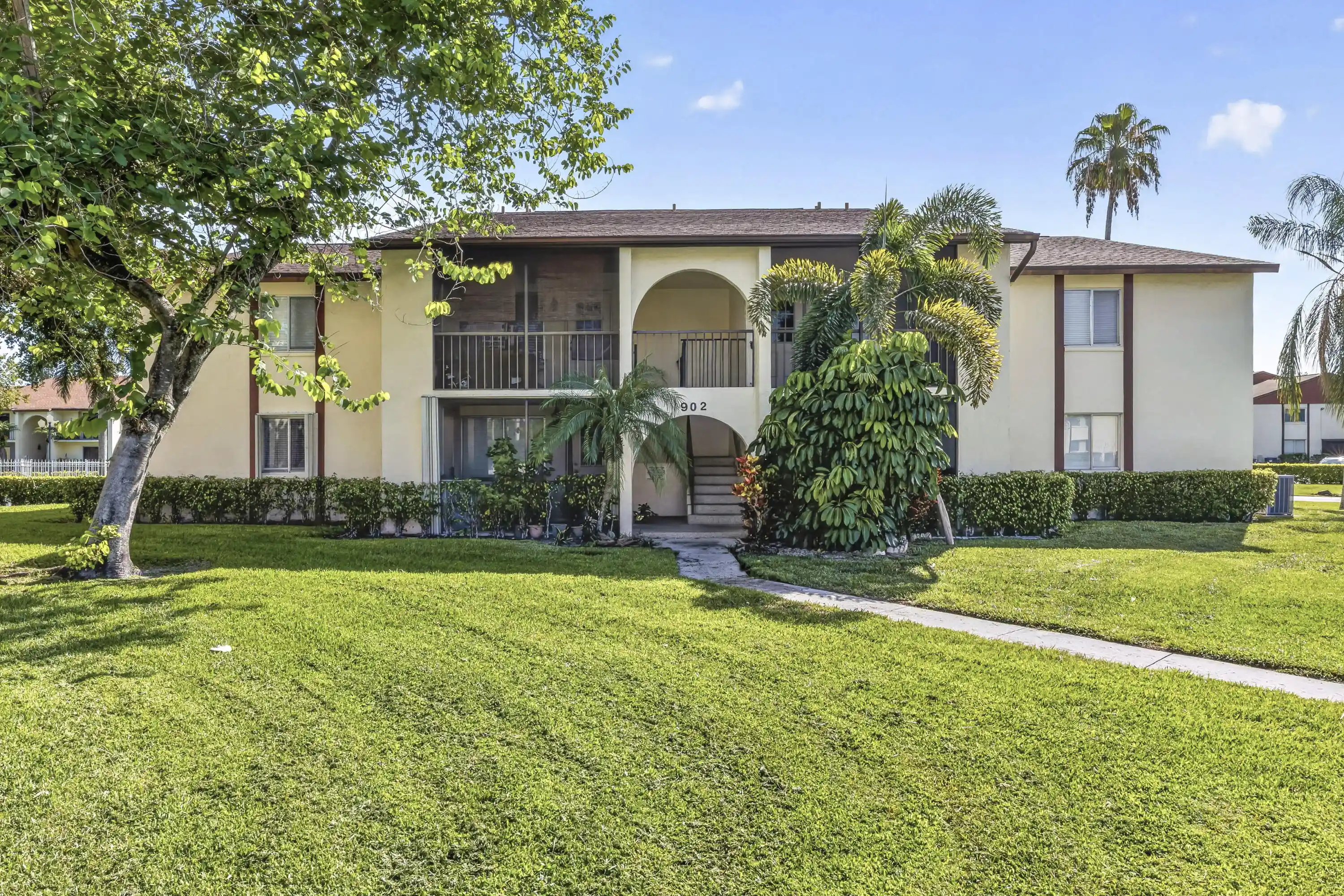 Photo 1 of Condo for sale at 4999 Sable Pine Cir #D2, West Palm Beach, FL 33417 | MLS# B26040994 | Listing updated on 2026-10-29