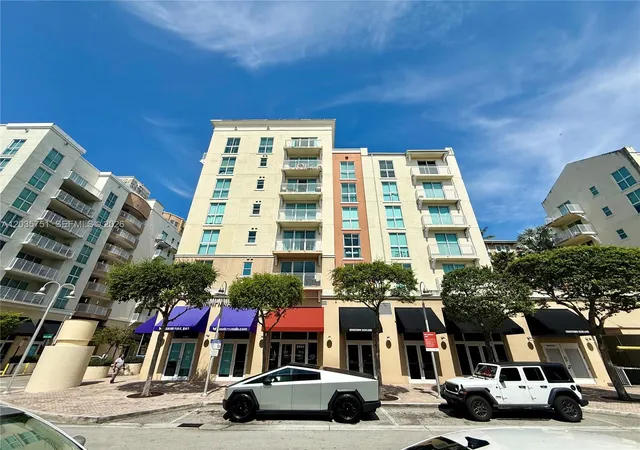 Homes for sale in Miami, FL | 7275 Sw 90Th St #C313, Miami, FL 33156 | MLS# A12035751