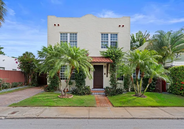 Single family home for sale at 217 Lytton Ct, West Palm Beach, FL 33405 | MLS# B26041124