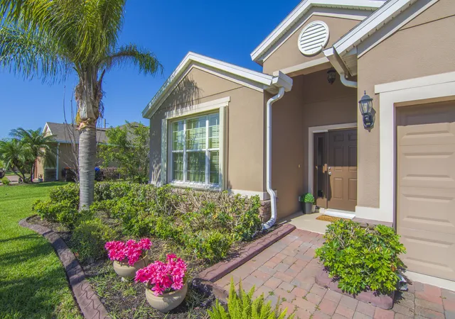 Photo 3 of Single family home for sale at 6360 Park Chester Ter, Vero Beach, FL 32967 | MLS# B26041205 | Listing updated on 2026-09-23