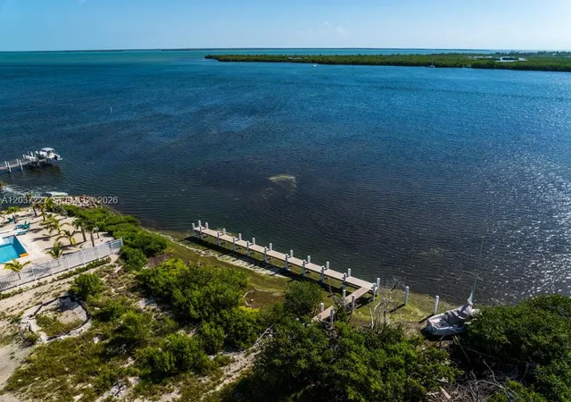 15th image of 30988 Witters Ln, Big Pine Key, FL 33043 | MLS# A12037227