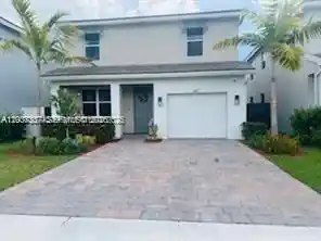 Photo 1 of Single family home for sale at 687 Se 17 Avenue, Homestead, FL 33030 | MLS# A12037307 | Listing updated on 2026-10-19