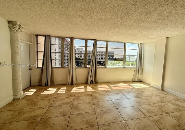 2nd image of 2025 Ne 164Th St #507, North Miami Beach, FL 33162 | MLS# A12037197