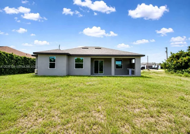 4th image of 3909 16Th St W, Lehigh Acres, FL 33971 | MLS# A12037328