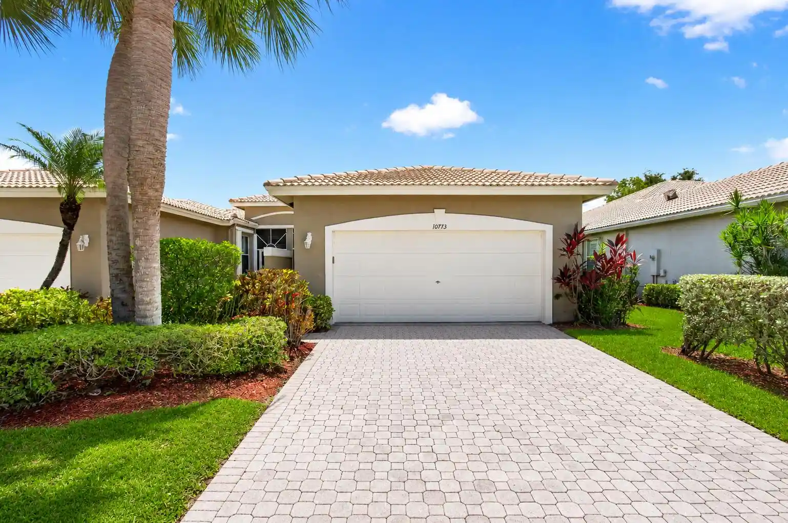 Photo 1 of Single family home for sale at 10773 Royal Caribbean Cir, Boynton Beach, FL 33437 | MLS# B26041294 | Listing updated on 2026-10-27