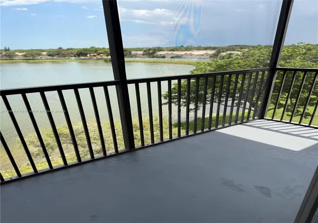 2nd image of 8710 N Sherman Cir, Miramar, FL 33025