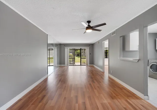 Homes for sale in Plantation, FL | 301 N Pine Island Rd #165, Plantation, FL 33324 | MLS# A12037519