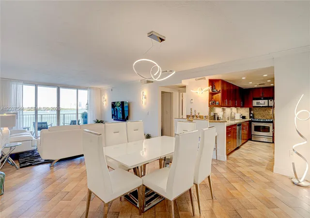 3rd image of 10350 W Bay Harbor Dr #4T, Bay Harbor Islands, FL 33154 | MLS# A12037544