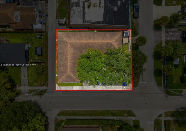 5th image of 2247 Simms St, Hollywood, FL 33020 | MLS# A12033892