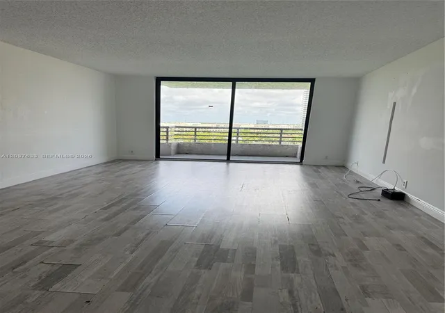 5th image of 3300 Ne 191St St #1001, Miami, FL 33180 | MLS# A12037633