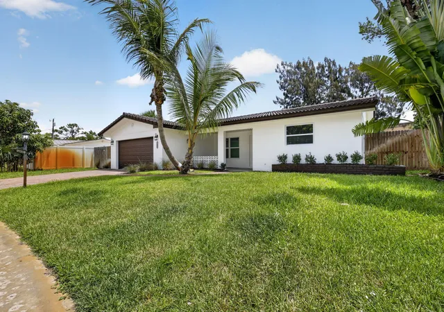 1st image of 1408 Cochran Dr, Lake Worth Beach, FL 33461 | MLS# B26041534