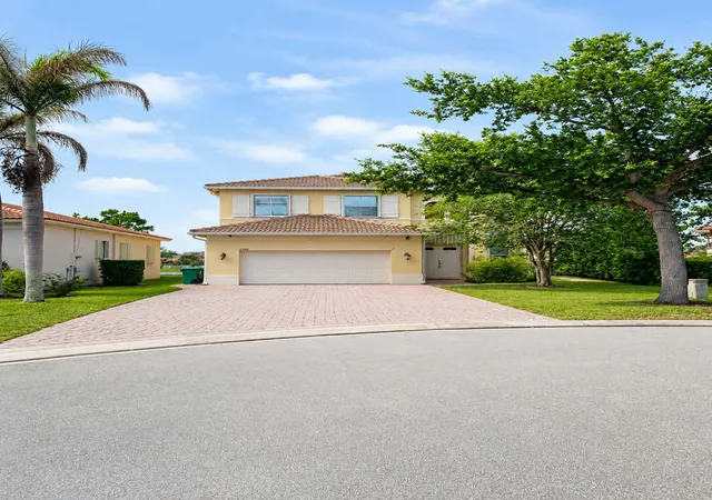 Photo 1 of Single family home for sale at 6208 Santa Margarito Dr, Fort Pierce, FL 34951 | MLS# B26041535 | Listing updated on 2026-09-23