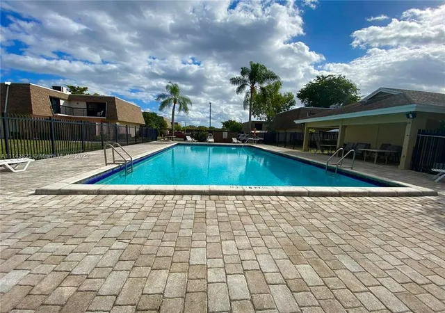 29th image of 8115 Sw 24 Th St Sw #27d, North Lauderdale, FL 33068 | MLS# B26041544