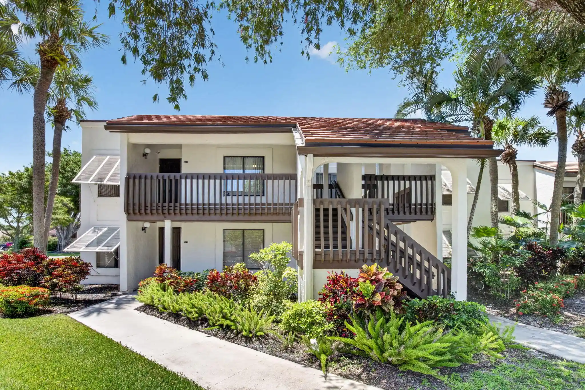 Listing Photo 1 - Condo for sale in 10187 Mangrove Dr located at 10187 Mangrove Dr, Boynton Beach, FL 33437 - Unit #201